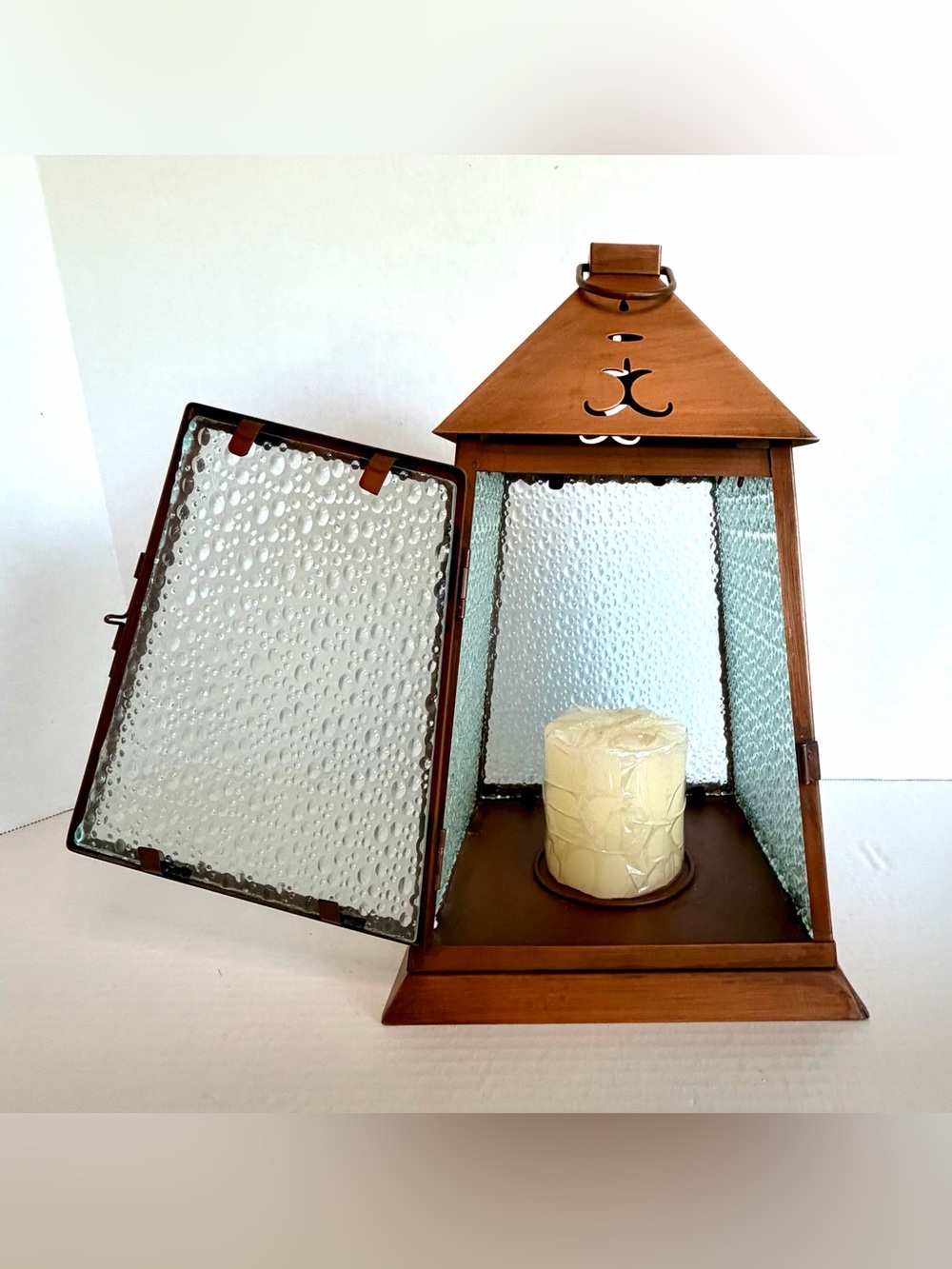 Retired PartyLite Mosaic Optic Fusion Lantern